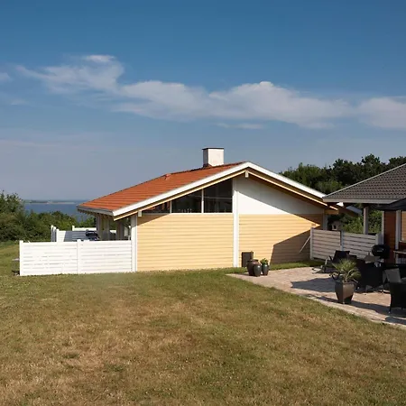 Holiday home Xliii *